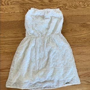 White lace Abercrombie dress